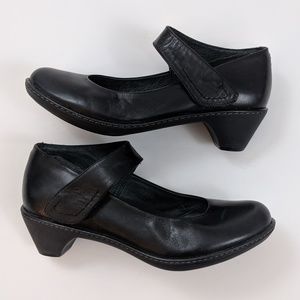 Dansko Black Leather Velcro Strap Mary Janes 37